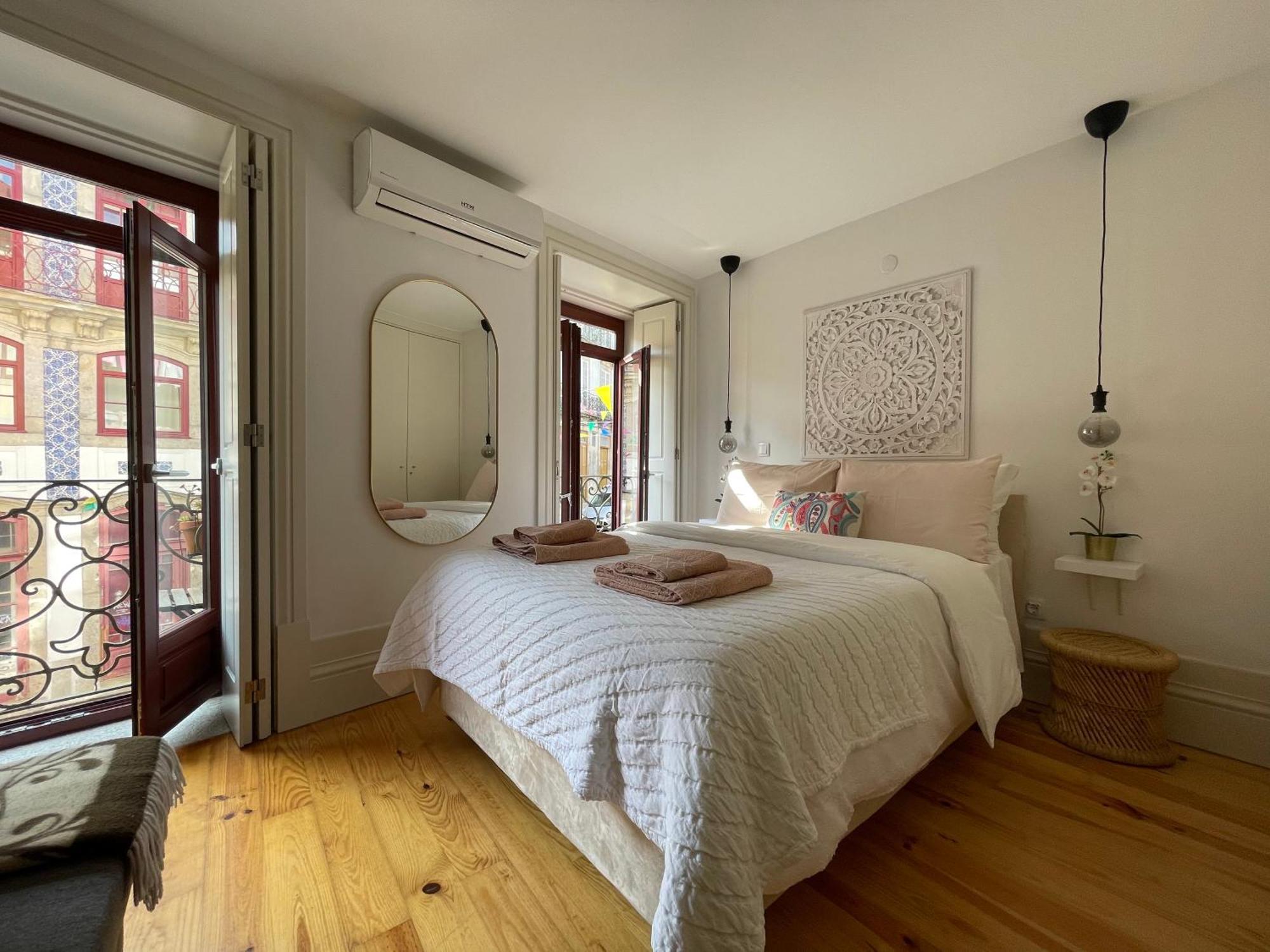 Historic Porto Balcony Hideaway - Taipas House 60 Apartment ภายนอก รูปภาพ
